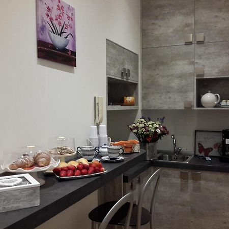 Le Stanze Di Penelope Bed & Breakfast Salerno Exterior foto