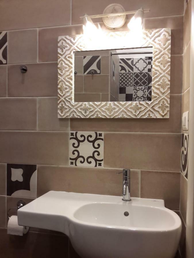 Le Stanze Di Penelope Bed & Breakfast Salerno Exterior foto
