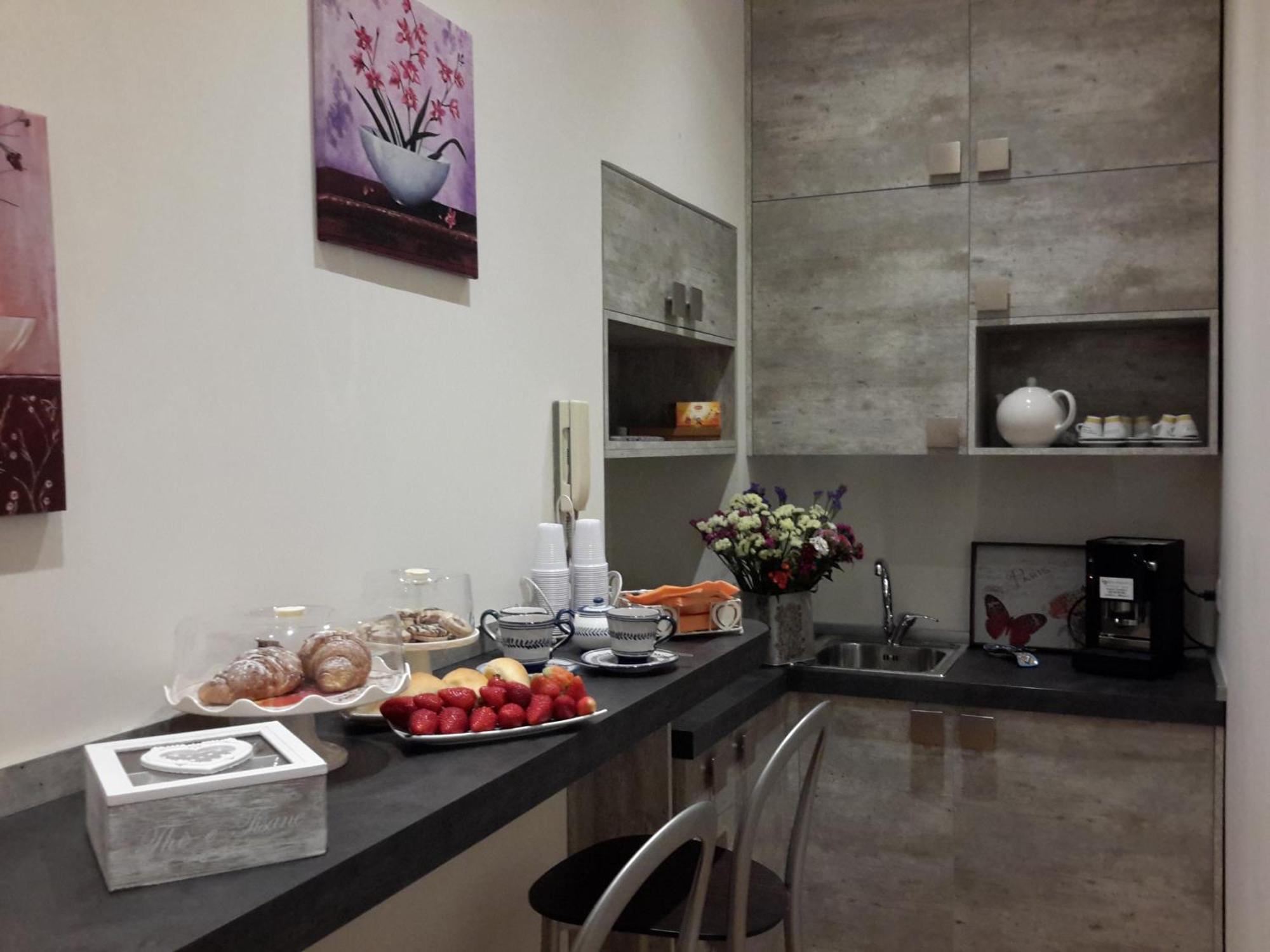 Le Stanze Di Penelope Bed & Breakfast Salerno Exterior foto