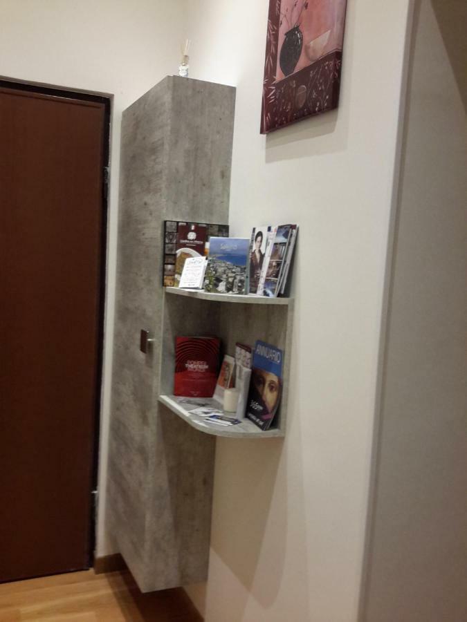 Le Stanze Di Penelope Bed & Breakfast Salerno Exterior foto