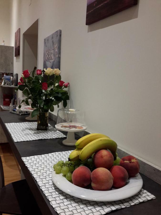 Le Stanze Di Penelope Bed & Breakfast Salerno Exterior foto