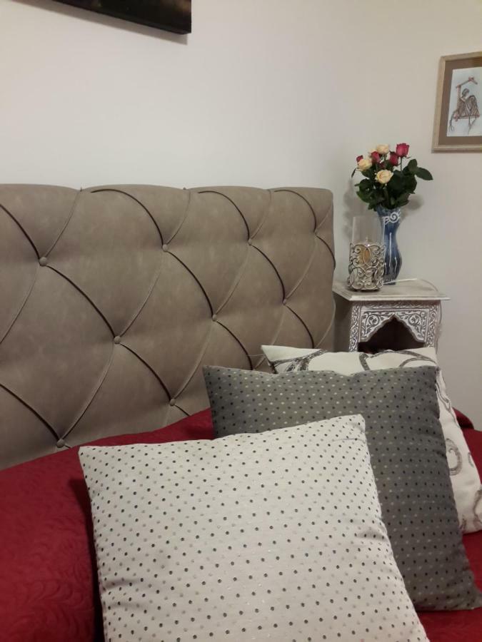 Le Stanze Di Penelope Bed & Breakfast Salerno Exterior foto